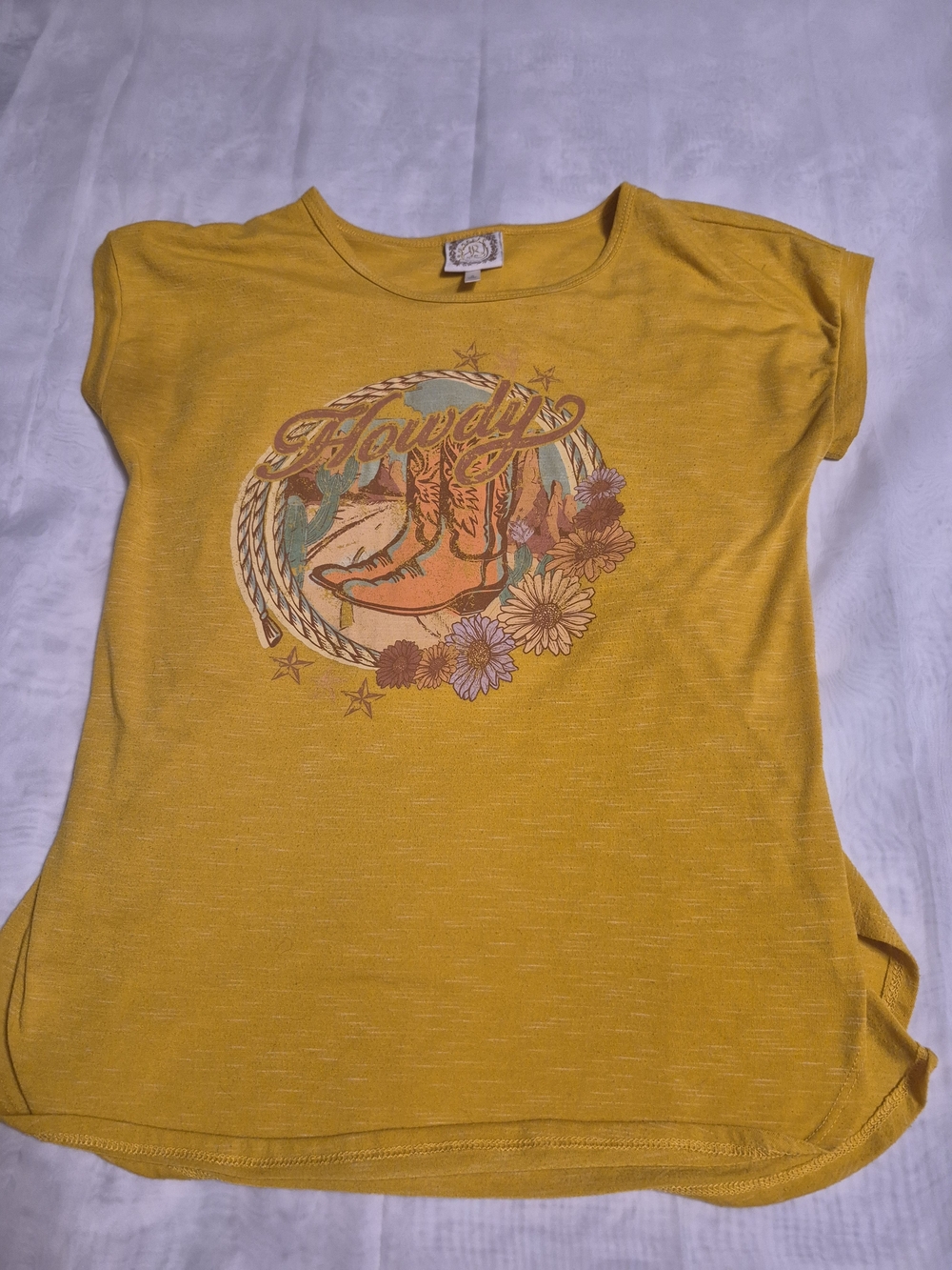 Truself Women's Size Small Yellow Graphic 'Howdy' Short Sleeve Tee